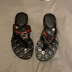 Gucci Web Strap Thong Sandals Black Multi, 35 (5)
